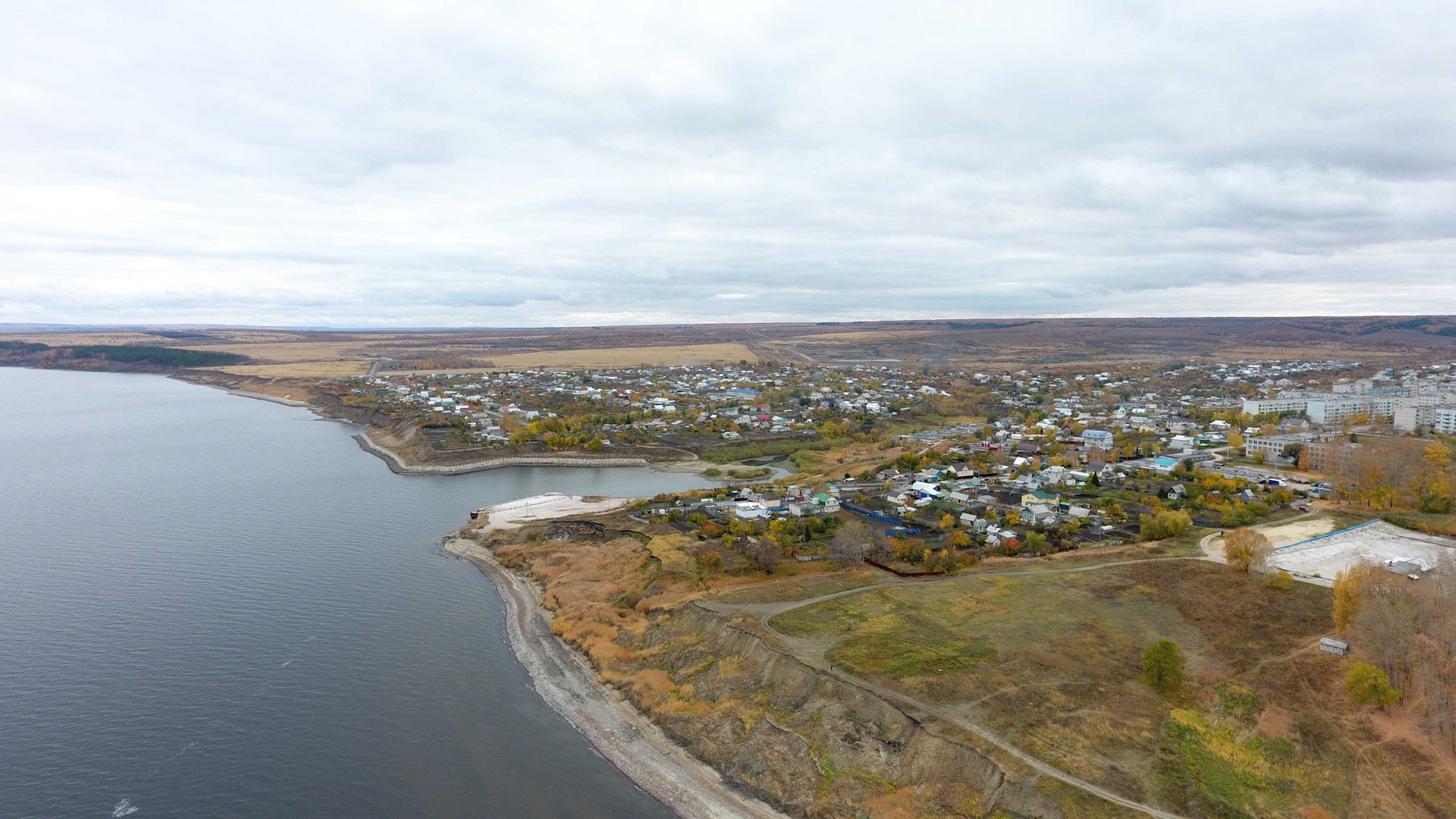 Ульяновская область город новоульяновск. Новоульяновск Ульяновская область. Новоульяновск Волга. Новоульяновск фото.