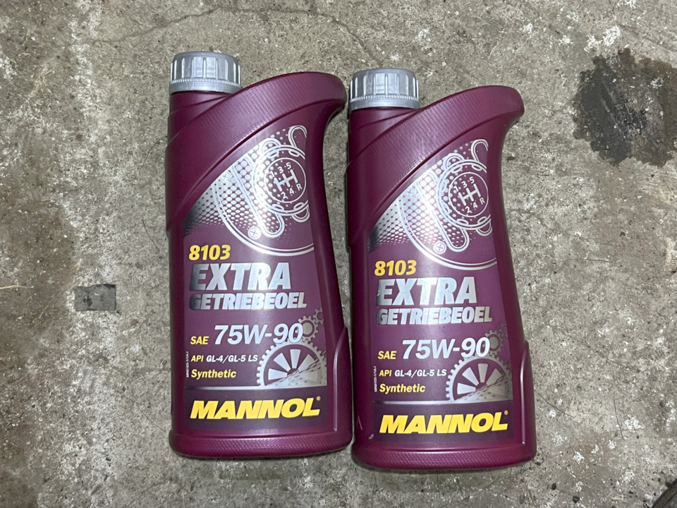 Фото в бортжурнале Nissan Laurel (C35)