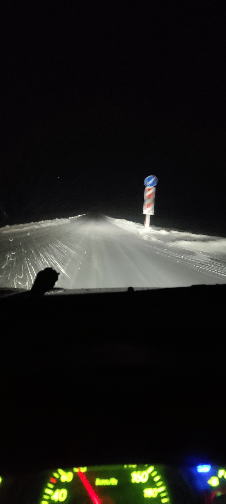 Ну пиз.ец. сломал задний очиститель стекла. Новые лампы, регулировка ...