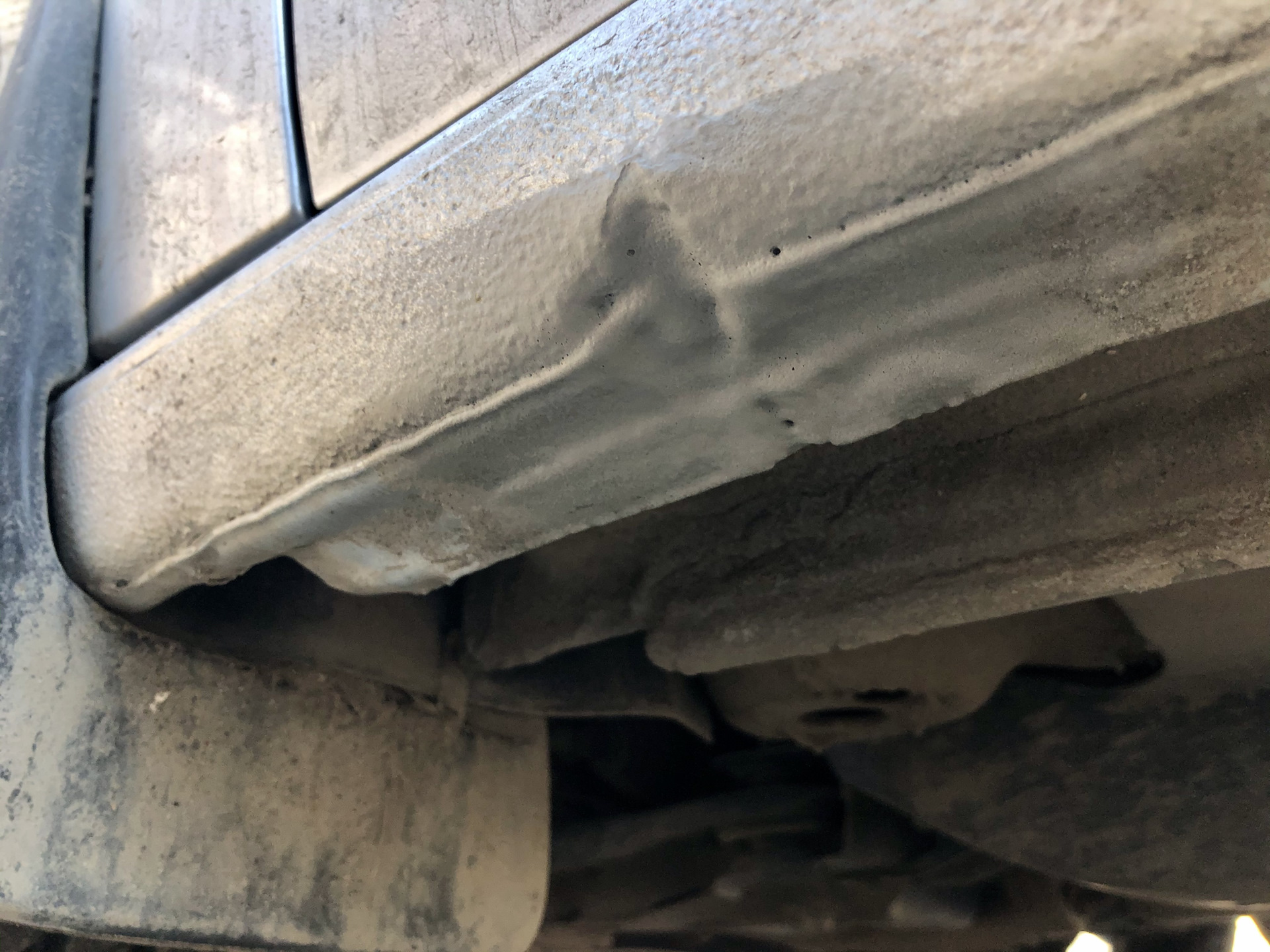 Замял порог домкратом — Volkswagen Polo Sedan, 1,6 л, 2014 года ...