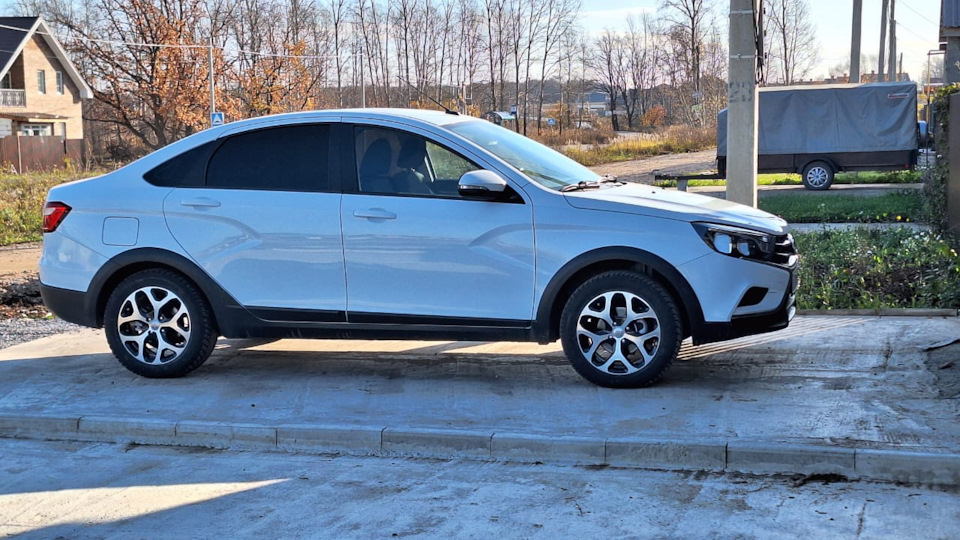Замена колес на R16 (зима) ️ Лада Веста — Lada Vesta Cross (1G), 1,6 л ...