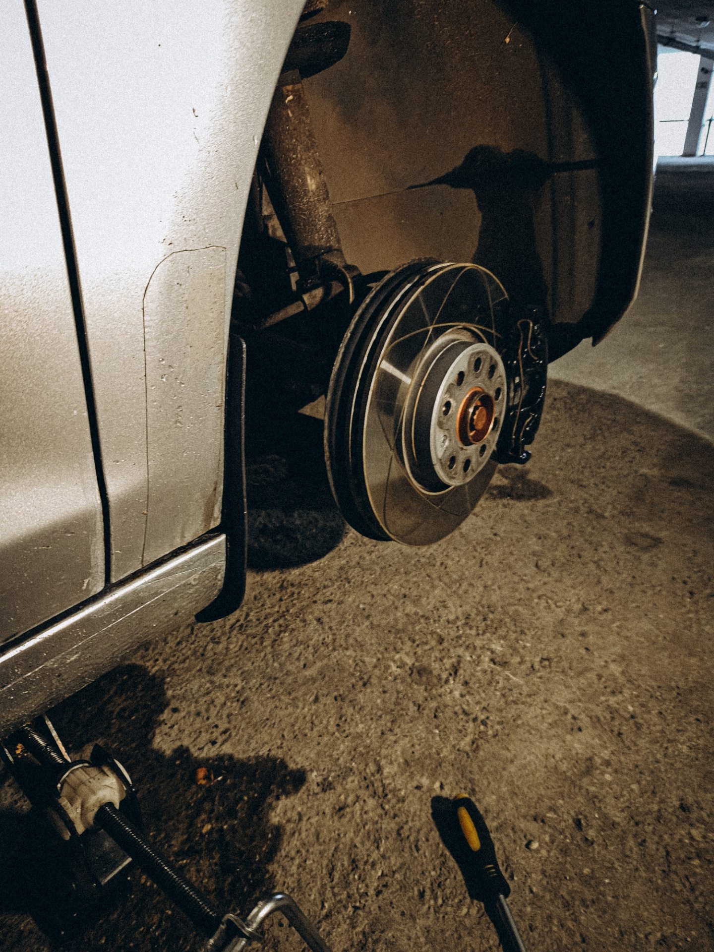 Mini Брызговики, Выравнивание колеи проставками +13мм, переобувка ...