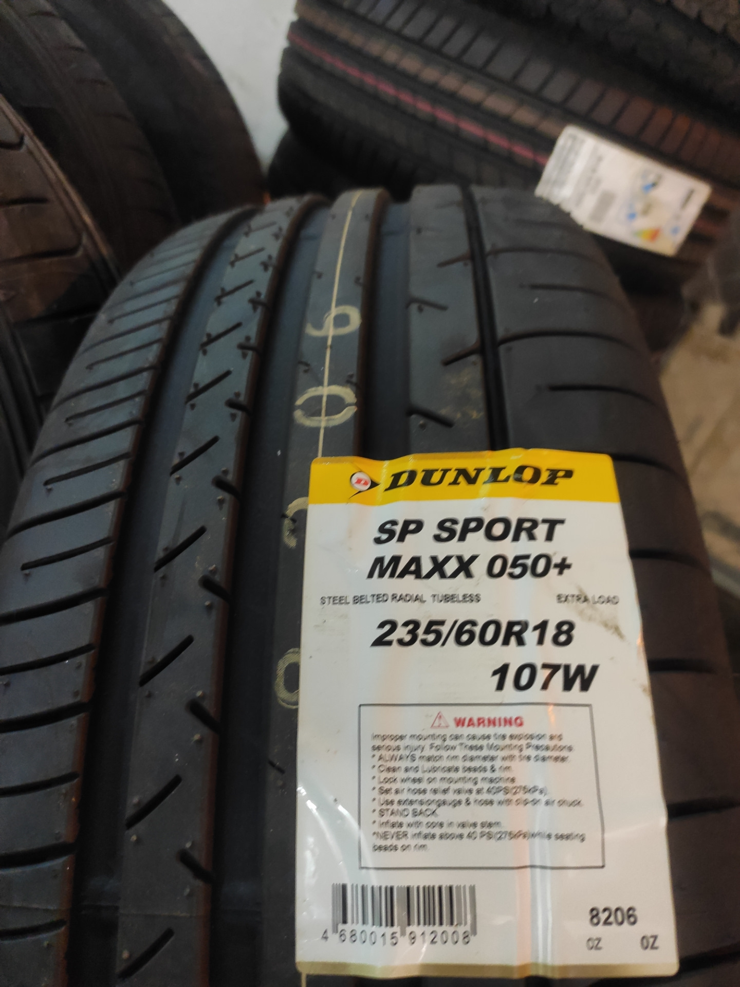 Dunlop sp sport maxx r18