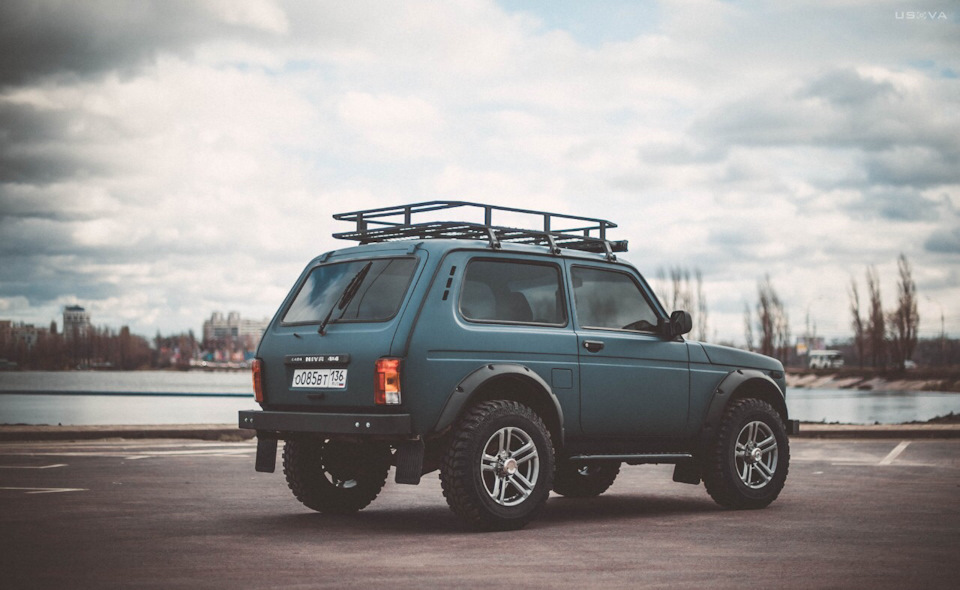 Lada 4x4 Dirt