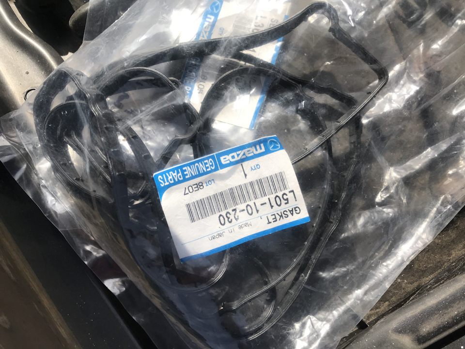 L50110230 ПРОКЛАДКА КЛАПАННОЙ КРЫШКИ MAZDA | Запчасти на DRIVE2