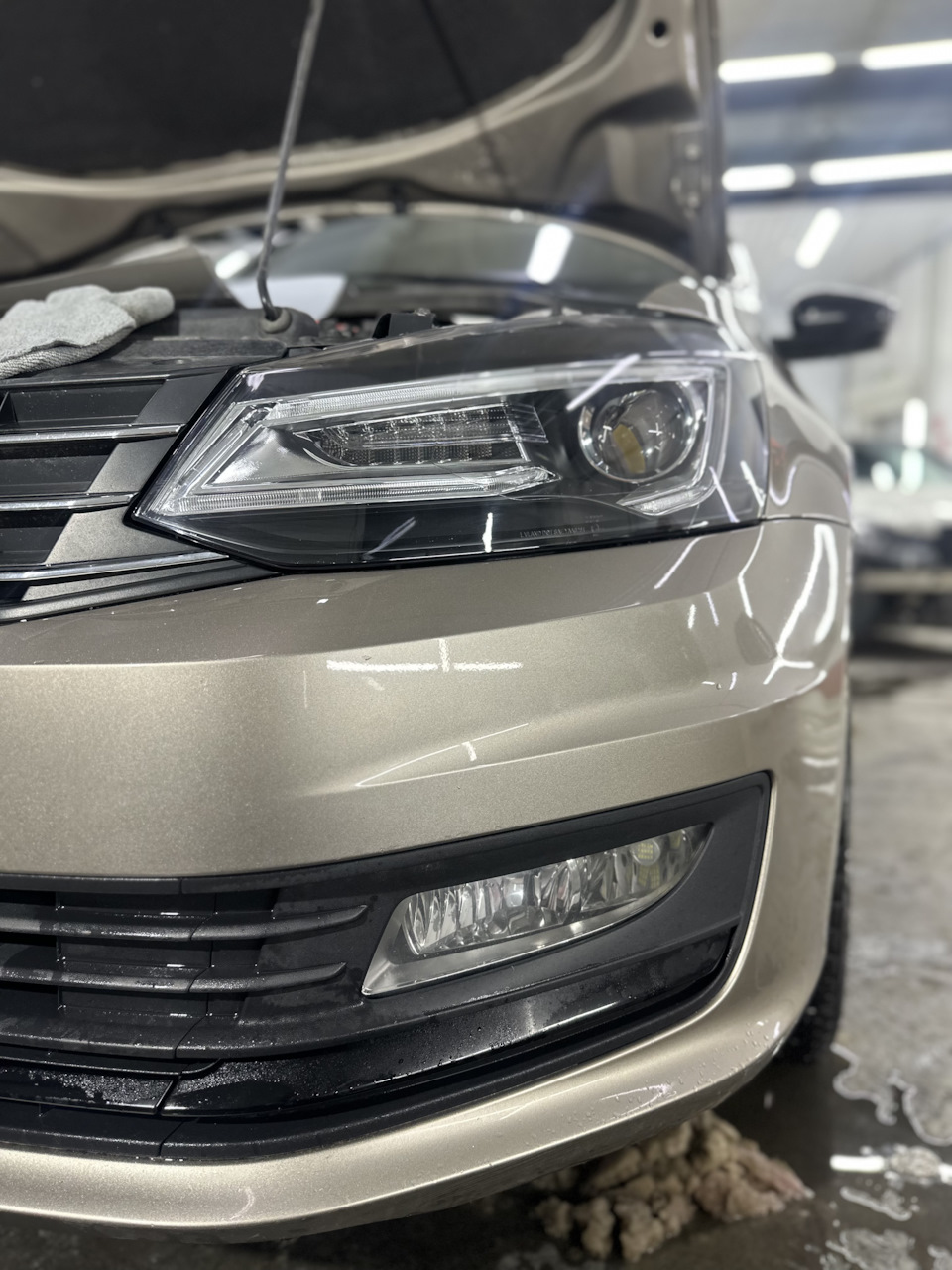 #5 Тонировка передних и задних фар — Volkswagen Polo Sedan, 1,6 л, 2017 ...