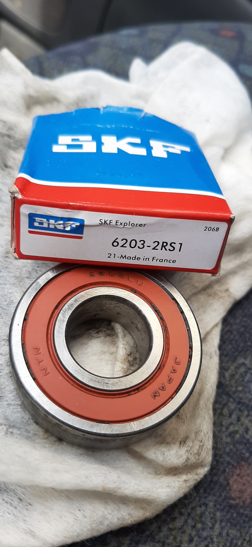 62032RS1 Подшипник натяжителя ремня вентилятора 6203-2RS1 "SKF" ЛиАЗ ...