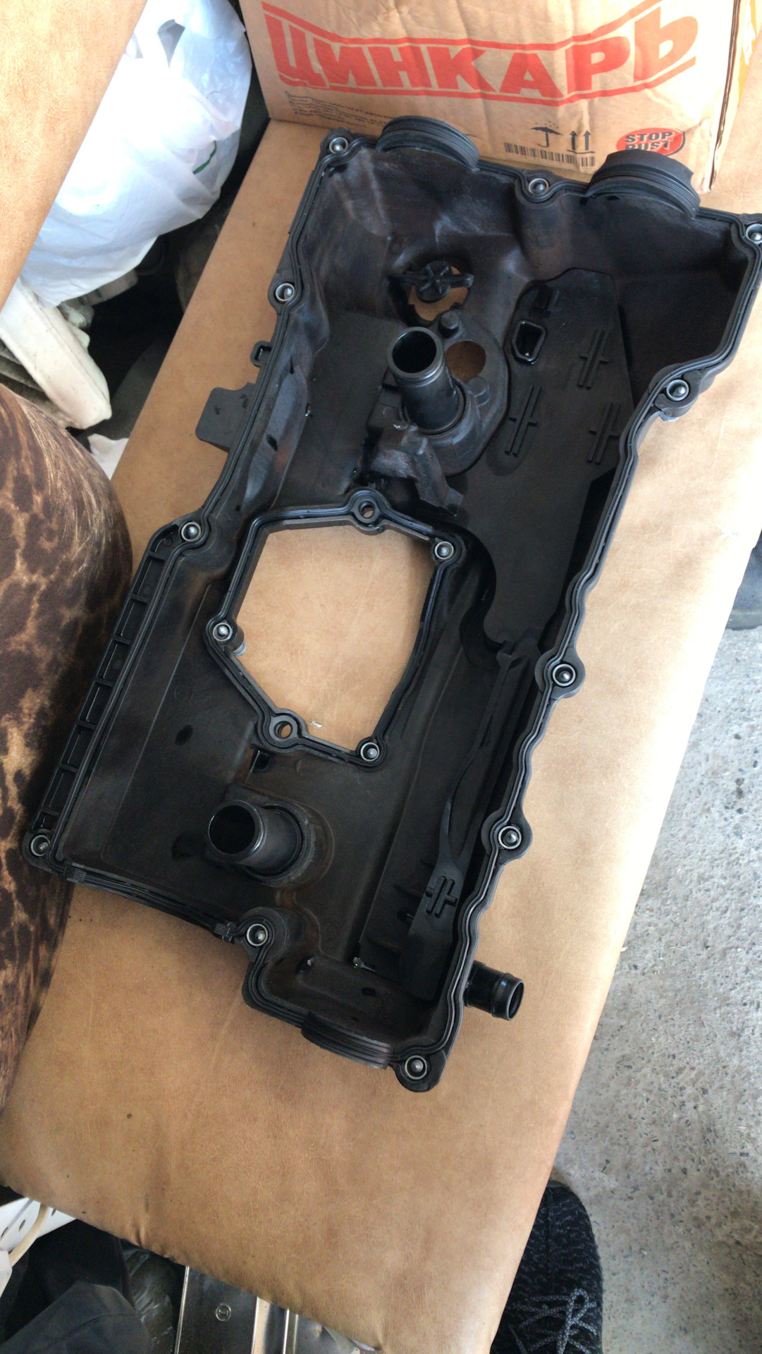 клапанная крышка bmw e46 n42. клапанная крышка n20b20. клапанная крышка бмв ф10 n52 sailing. клапанная крышка n20b20. клапанная крышка bmw f20.