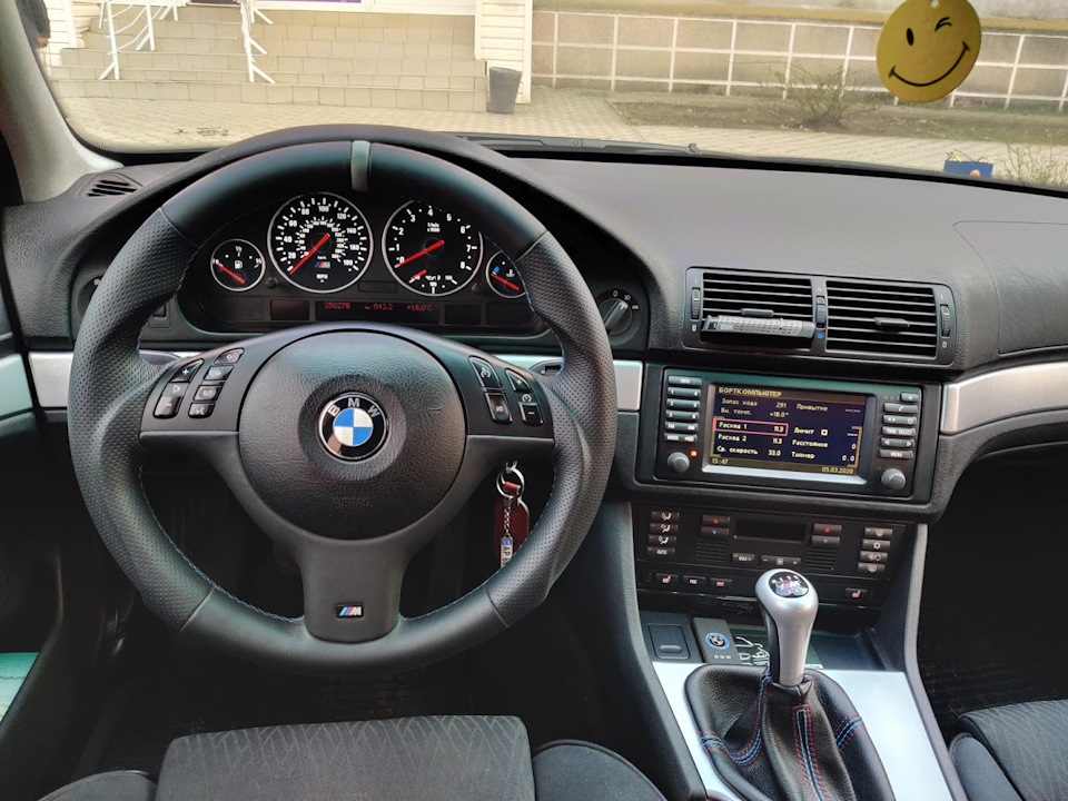 "Детализация" или замена чехла ручки мкпп — BMW 5 series (E39), 3 л ...