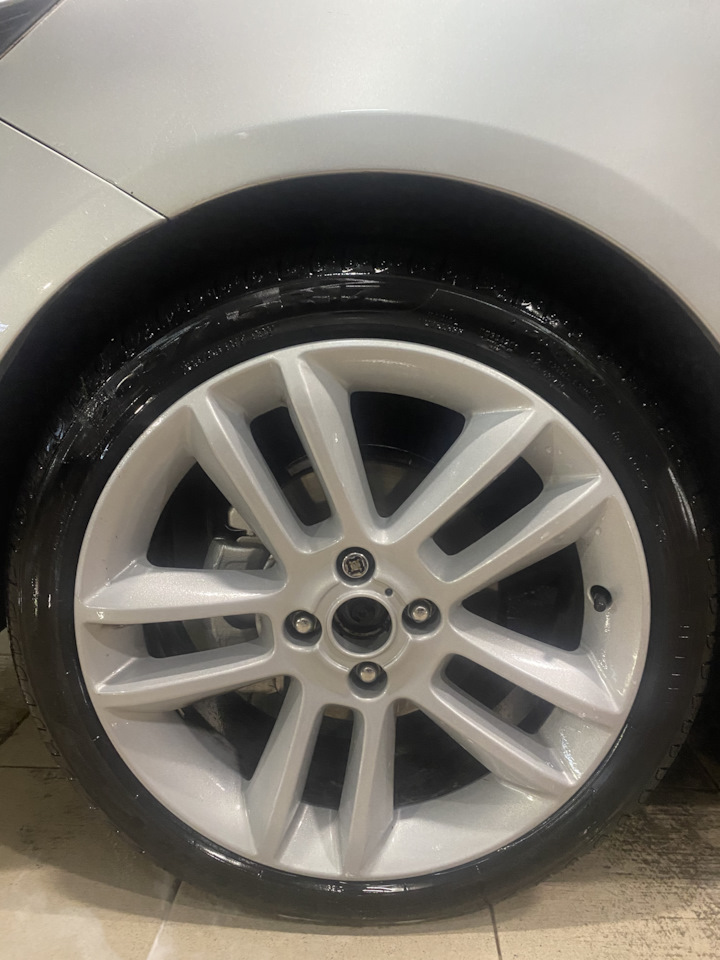 Литые диски Btg Germany 7Jx17 ET44 4x100 на Opel Corsa D, KIA Rio (3G ...