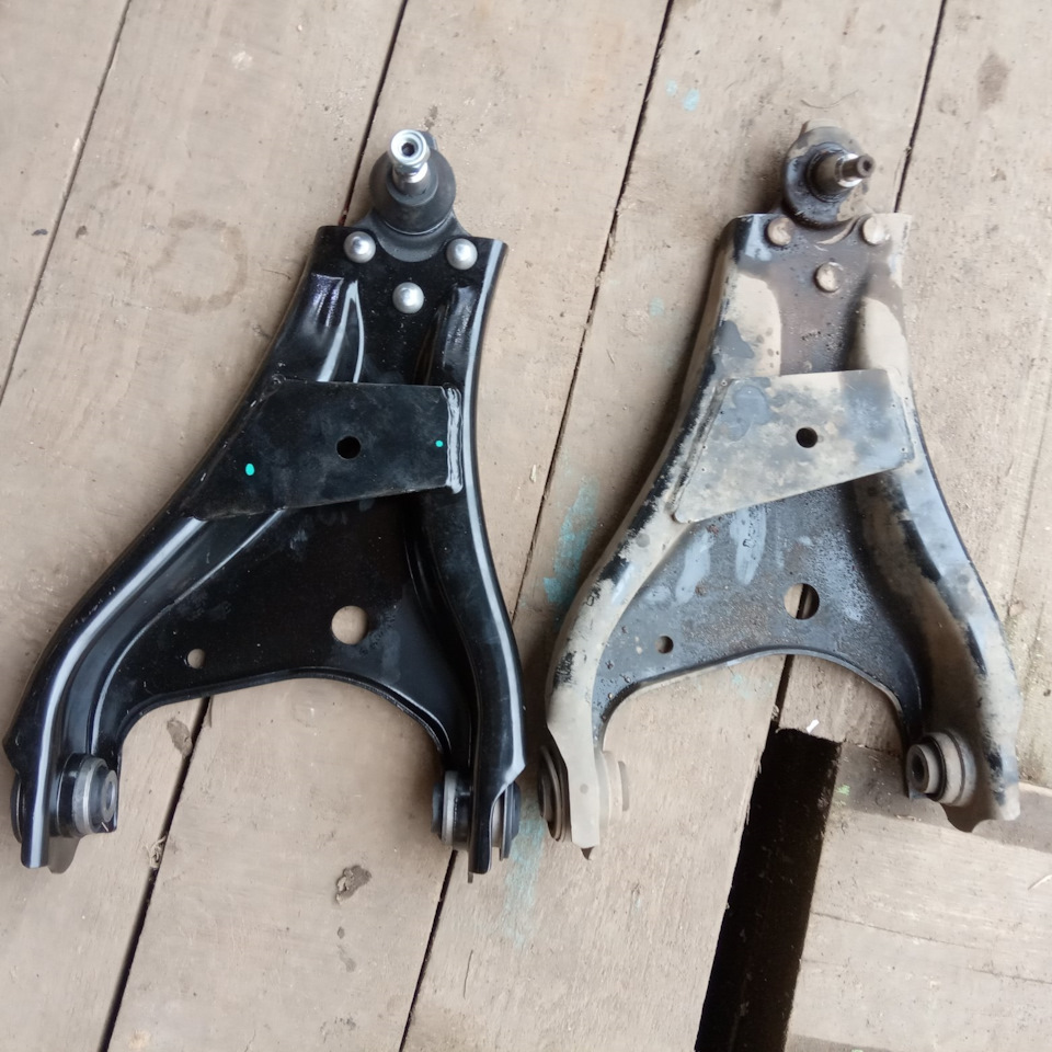 Фото в бортжурнале Nissan Terrano III