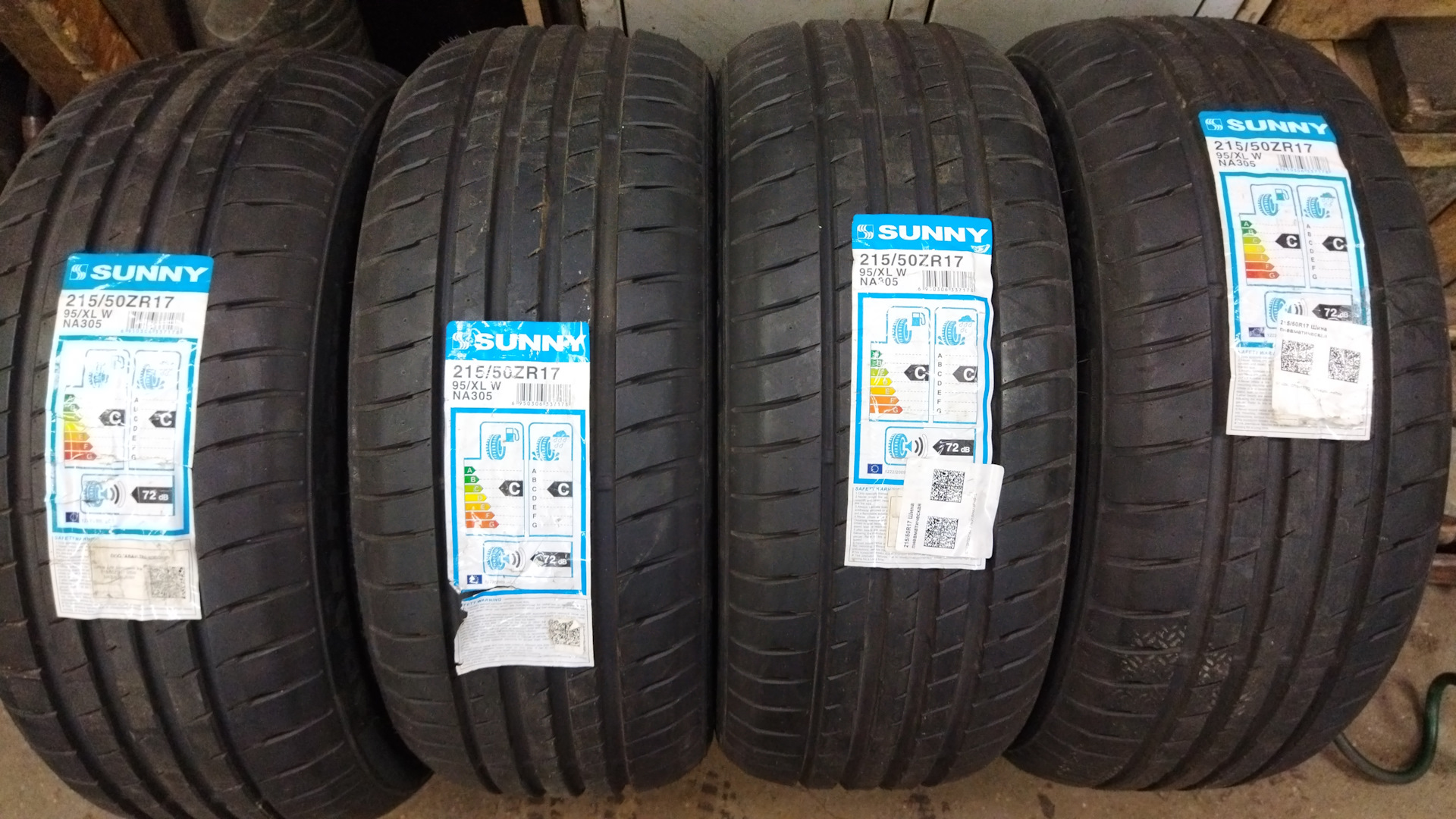 Windforce catchfors a t отзывы. Windforce шины летние catchfors UHP 215/50 r17 95w. Windforce catchfors UHP 215/40 r18. Windforce catchfors UHP 235/40 r18 95w. Windforce catchfors UHP 195/45 r16 84v XL.