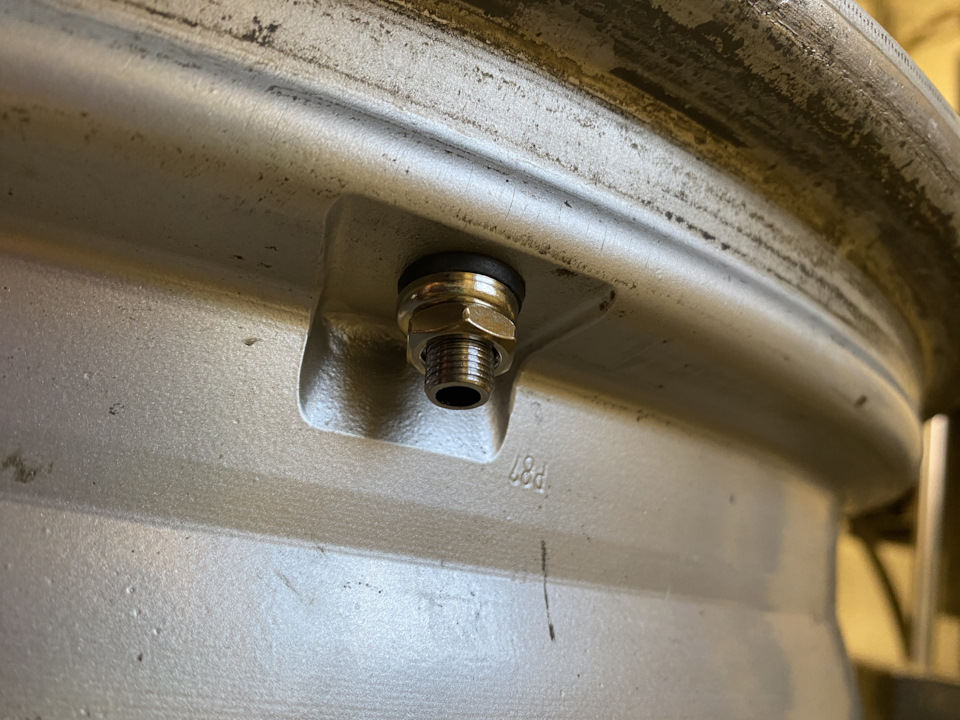 Замена вентилей на летних дисках — Toyota Land Cruiser Prado 120-series ...