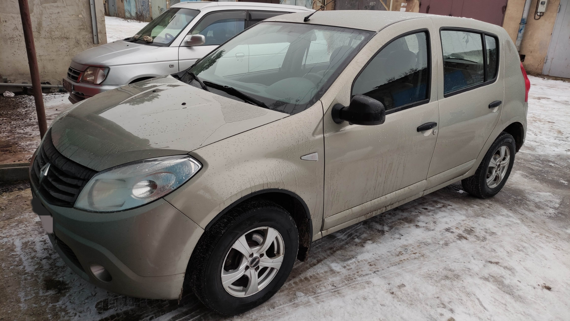 Осмотр 175. Renault Sandero 1.4 MT 2011 г.в — DRIVE2