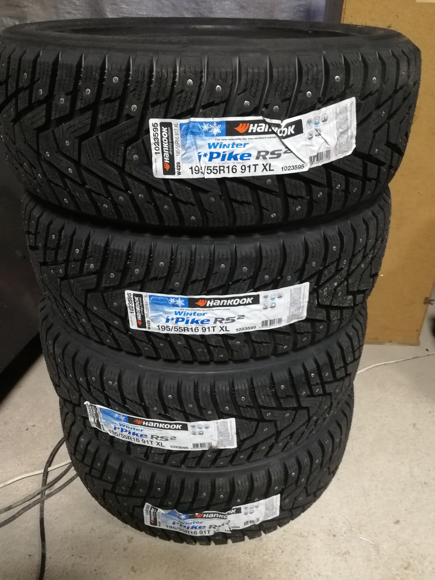 Ханкук 429 отзывы. Hankook Winter i'Pike rs2 w429 195/55r16. Шины Hankook Winter i Pike rs2. Hankook Winter i Pike rs2 195/55 r16. Шины Hankook Winter IPIKE rs2 (w429.