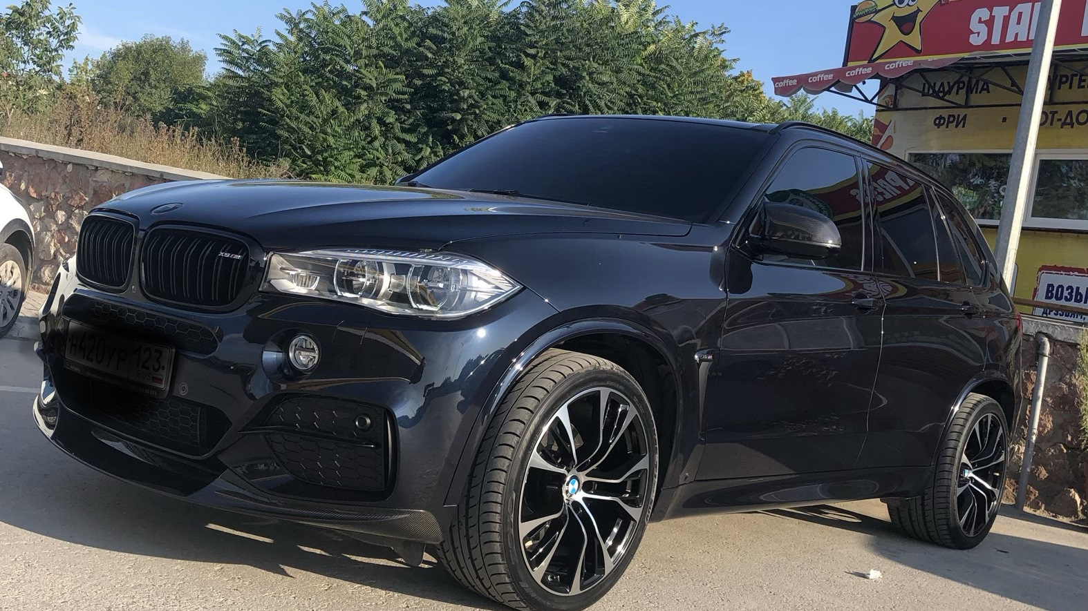 X5 performance. BMW x5 f15 Black. BMW x5 f15 m Performance. БМВ х5 f15 черный. BMW x5 m Performance Black.