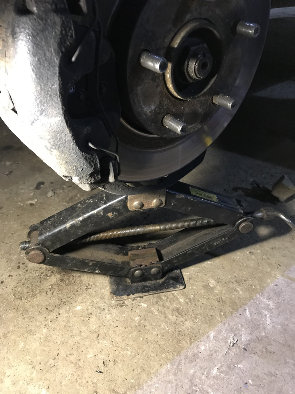 Фото в бортжурнале Mazda 3 (1G) BK