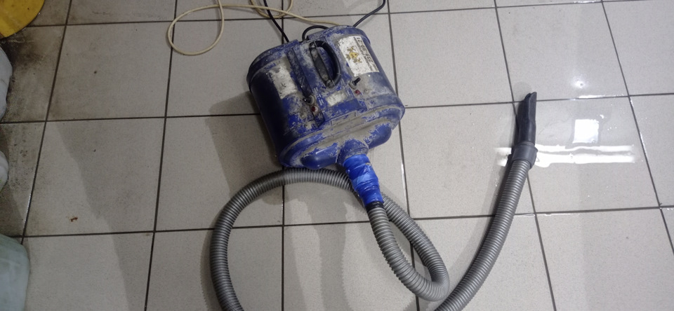 А этим аппаратом все продуваем и сушим! — Opel Insignia (1G)