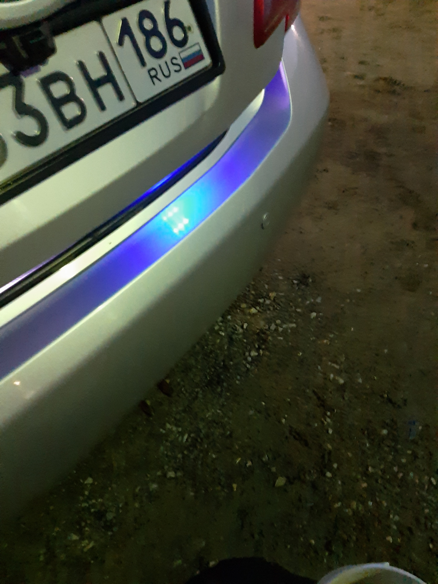 Подсветку в ручку закрывание багажника — Toyota Camry (XV40), 2,4 л ...