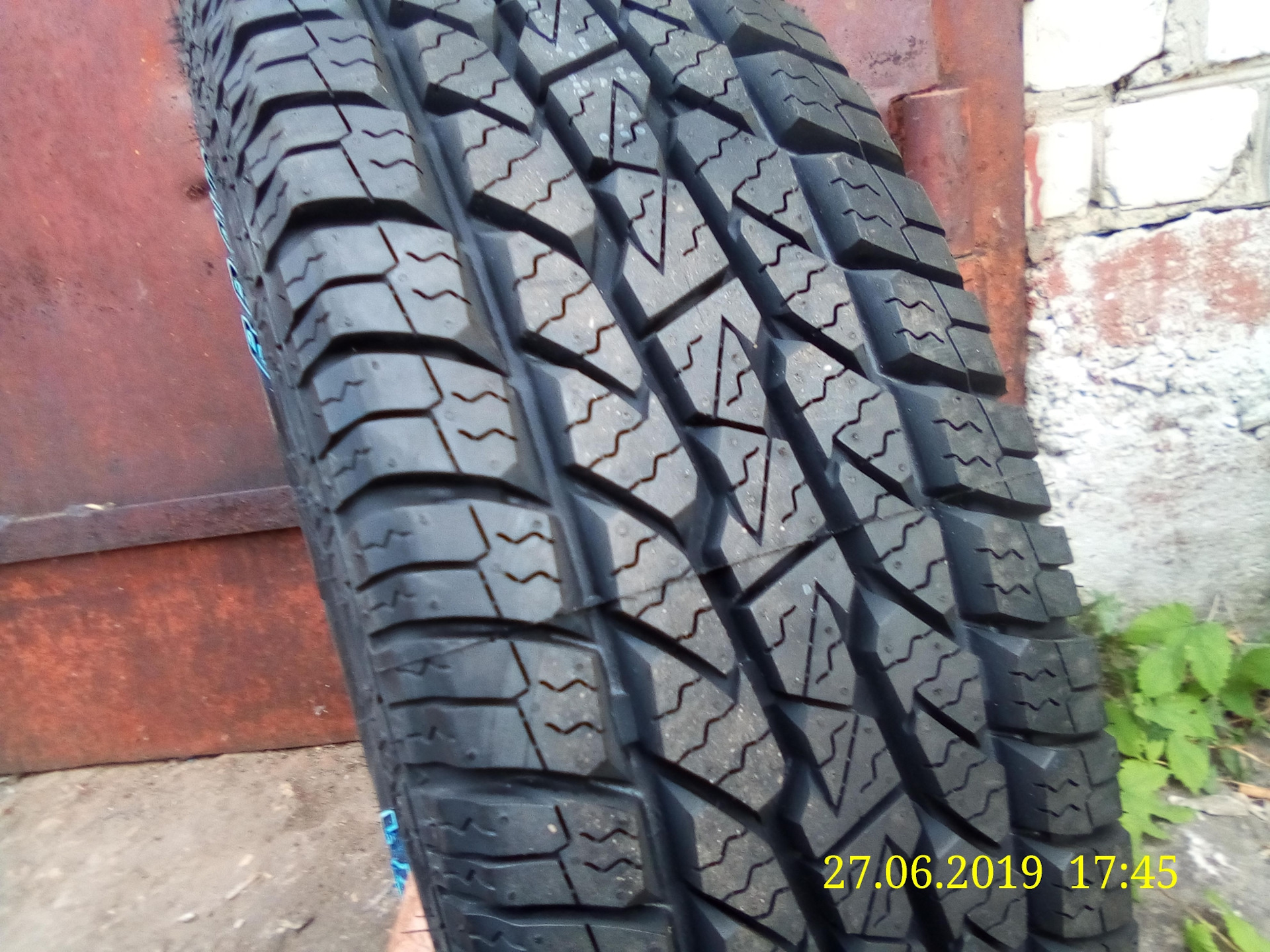 Maxxis 771. Maxxis at771 Bravo 205/75r15. Maxxis at-771 Bravo. Максис Браво АТ 771 205 75 15.