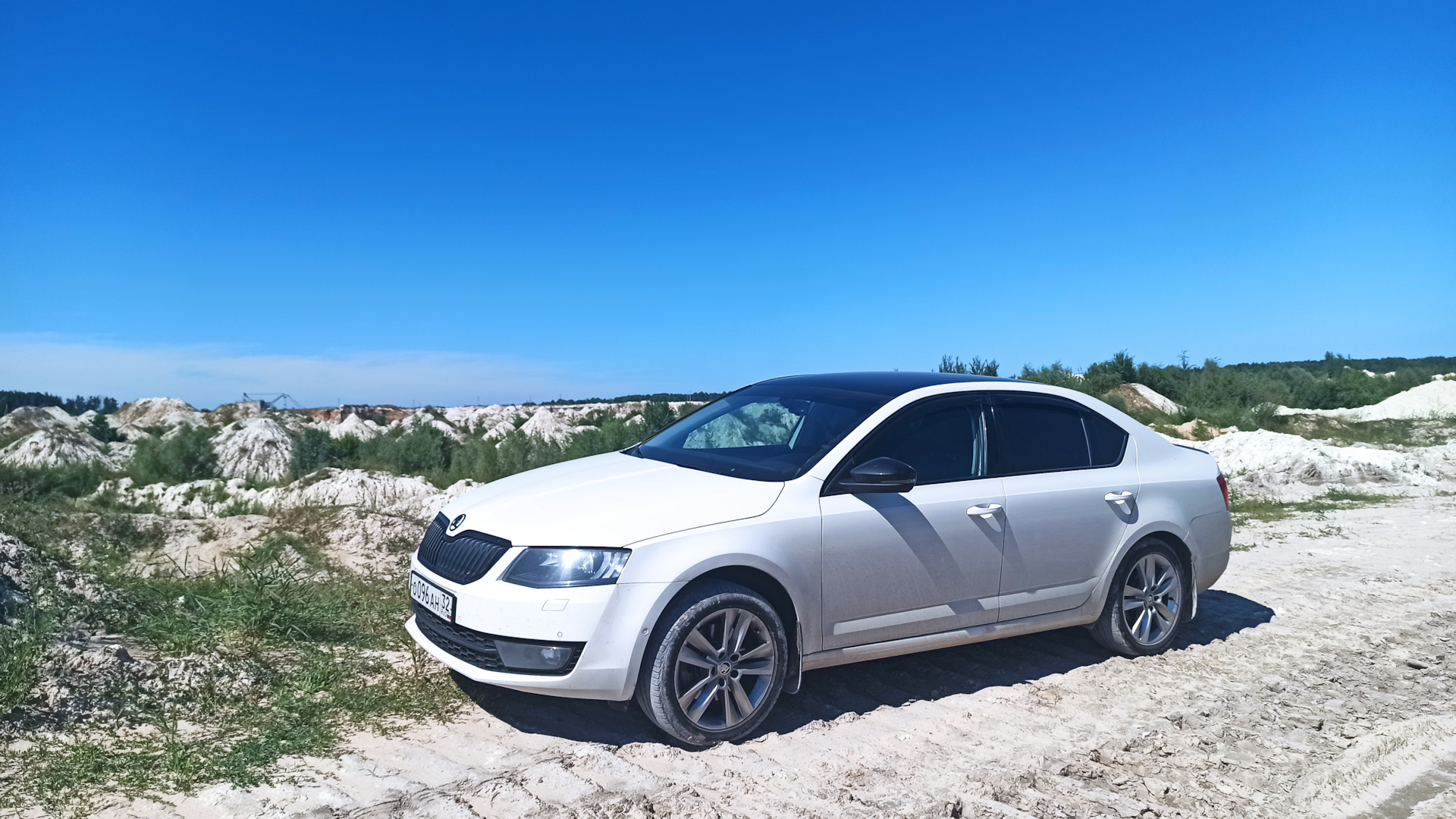 Skoda Octavia A7 Mk3 1.8 бензиновый 2015 | Белый ваг. на DRIVE2