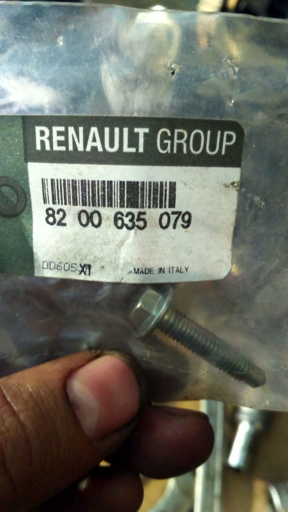 8200635079 Болт м6х100 RENAULT | Запчасти на DRIVE2