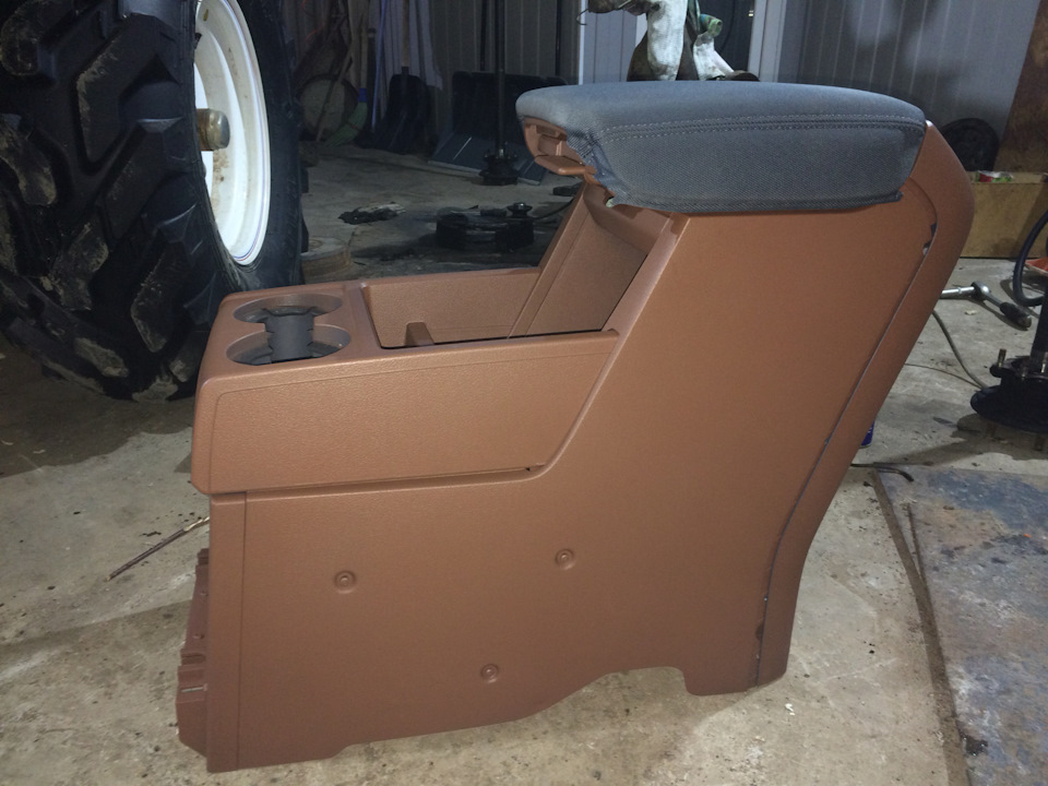 держатели капота — Hyundai Tucson (JM), 2 л, 2008 года | аксессуары ...