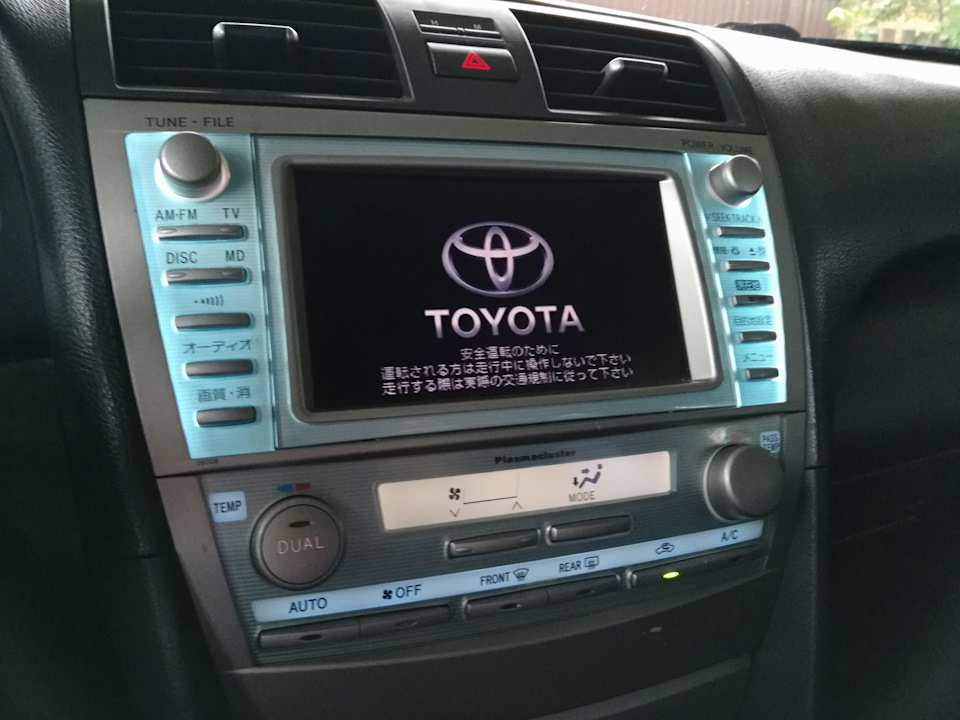 Штатные магнитолы Toyota Camry 40 — воплощение технического прогресса