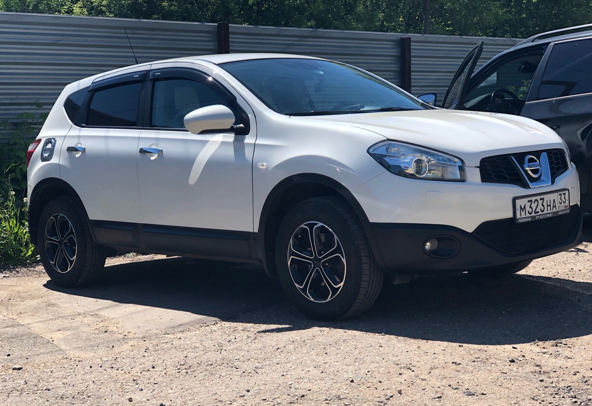 Ниссан кашкай 2013. Nissan Qashqai белый 2013. Nissan Qashqai 2013 2.0. Ниссан Кашкай 2013 белый. Nissan Qashqai +2 белый.