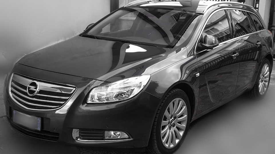 Опель инсигния 2л. Opel Insignia 2010. Opel Insignia 2. Опель Инсигния 2010. Опель Инсигния 2.0 2015 год ключ зажигания фото.