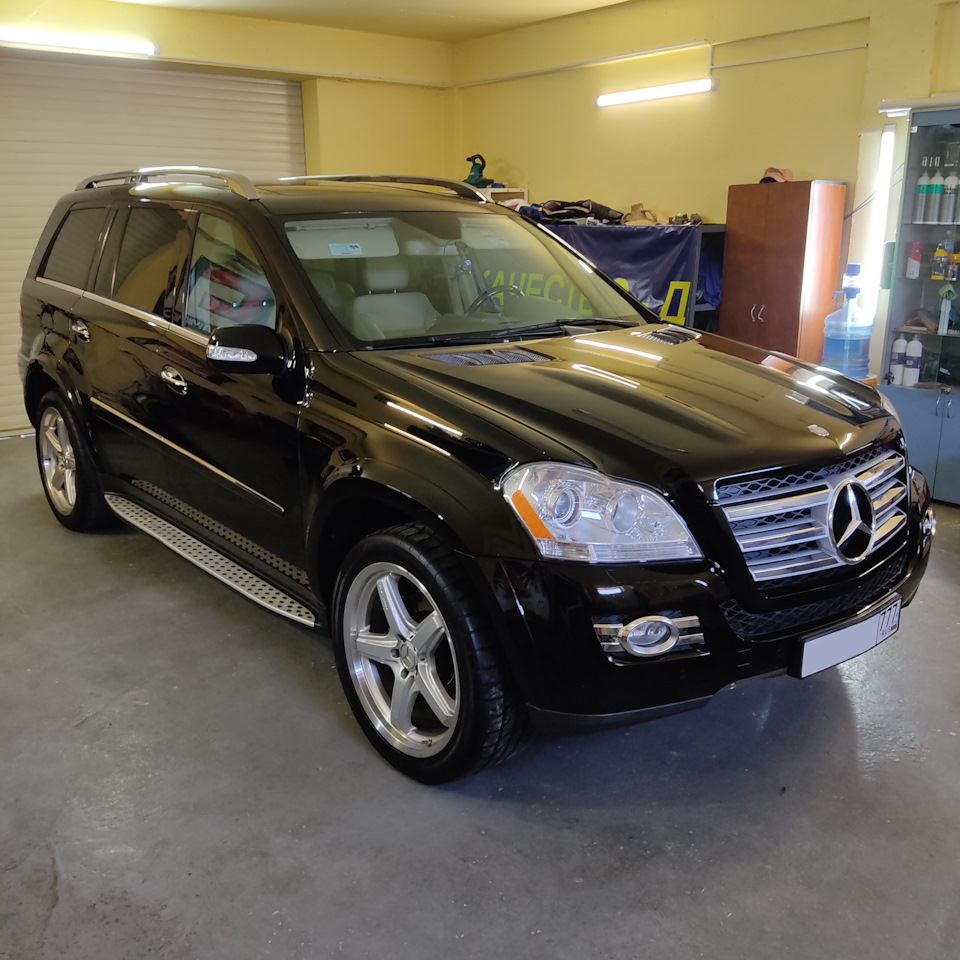 Mercedes GL550 