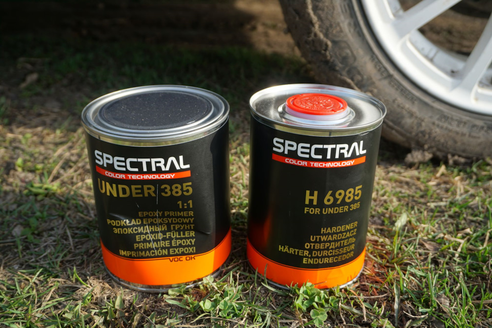 Эпоксидный грунт Spectral 385 (комплект 0,8л грунта + 0,8л отв.) — один из лучших эпоксидных грунтов — Lada Приора хэтчбек. Запчасти на фото: H6985