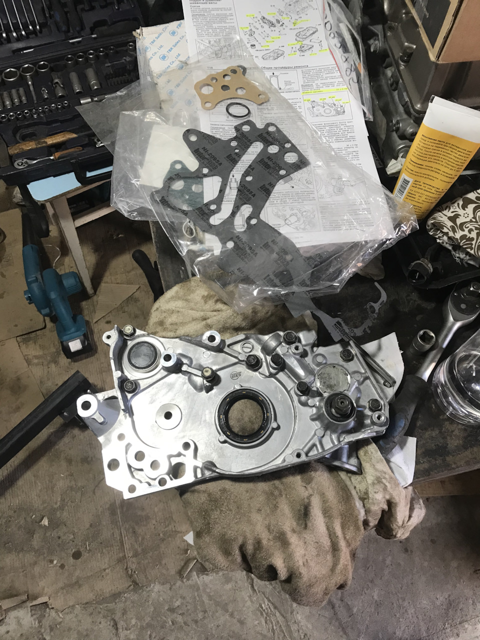 Ставим — Mitsubishi Airtrek