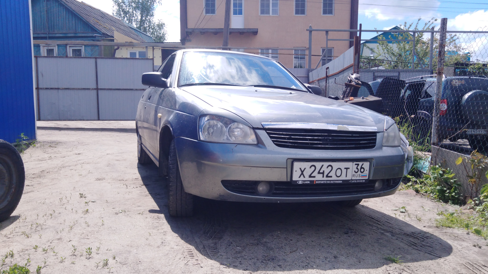 Lada Приора седан 1.6 бензиновый 2008 | Средний серо-зелёный на DRIVE2