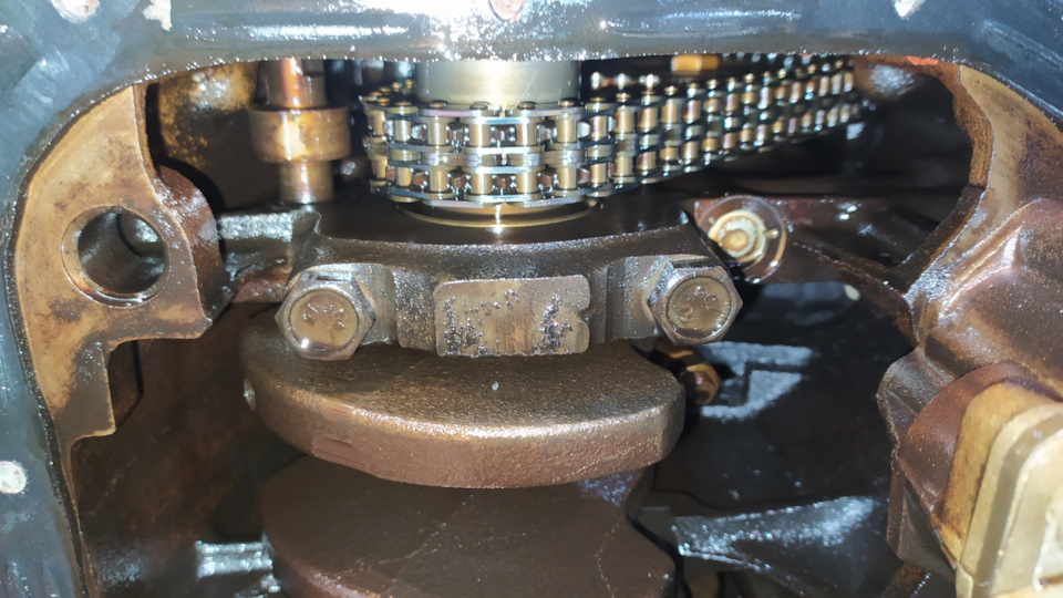 как поменять задний салник коленвала и прокладку поддона — Lada 4x4 3D ...