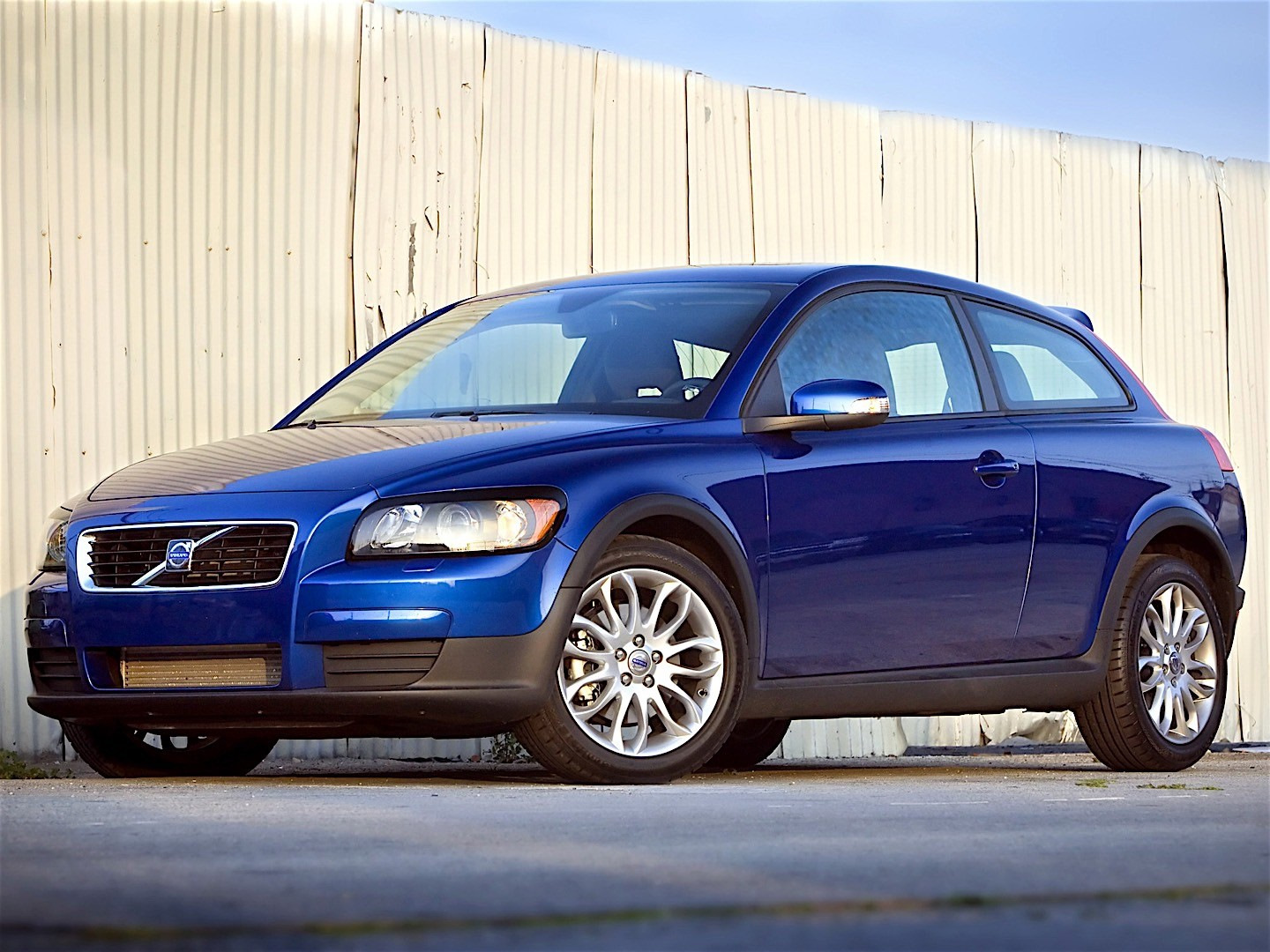 Volvo c30 фото