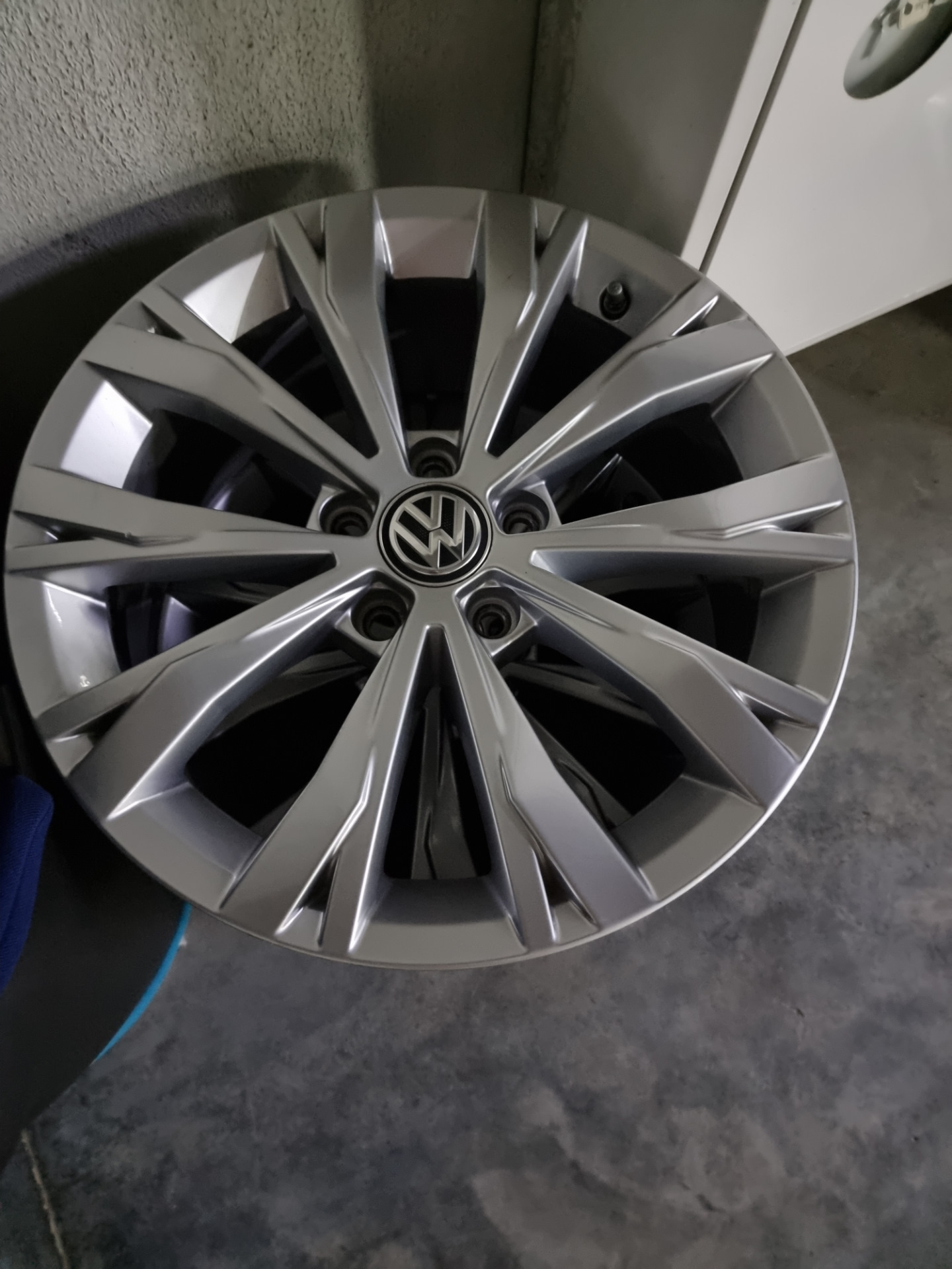 Диски купил — Volkswagen Tiguan (2G), 2 л, 2022 года | колёсные диски ...