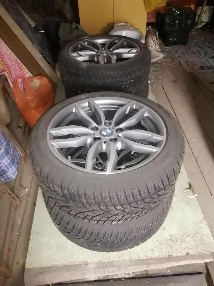 Шины зимние нешипованные Dunlop 245/45 R19, литые диски BMW 19 5x120 на ...