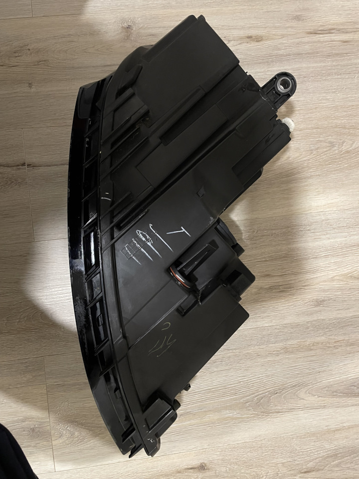 Фара левая на Volkswagen Jetta 6 на Volkswagen Jetta VI. Б/у | 4 000 ...