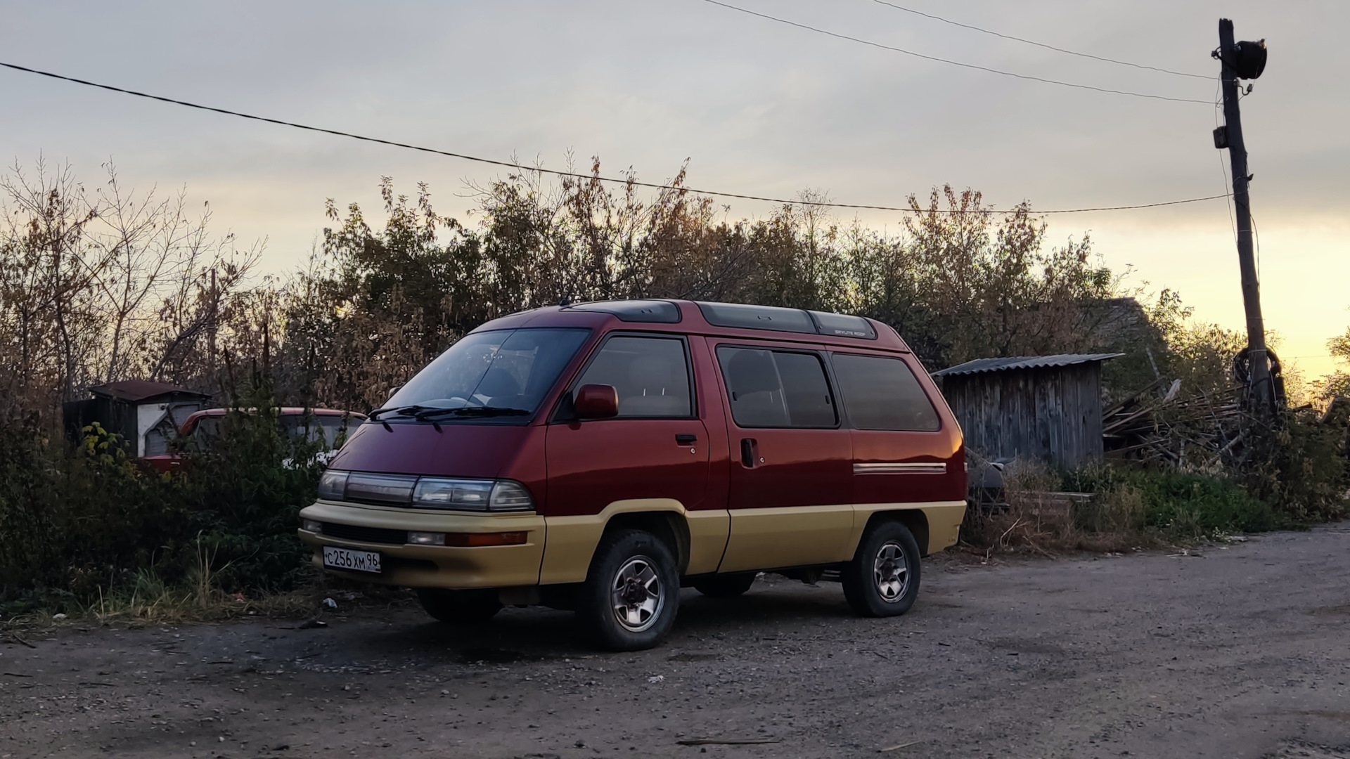 Toyota Master Ace Surf 2.0 дизельный 1990 | Калифорнийский мак на DRIVE2