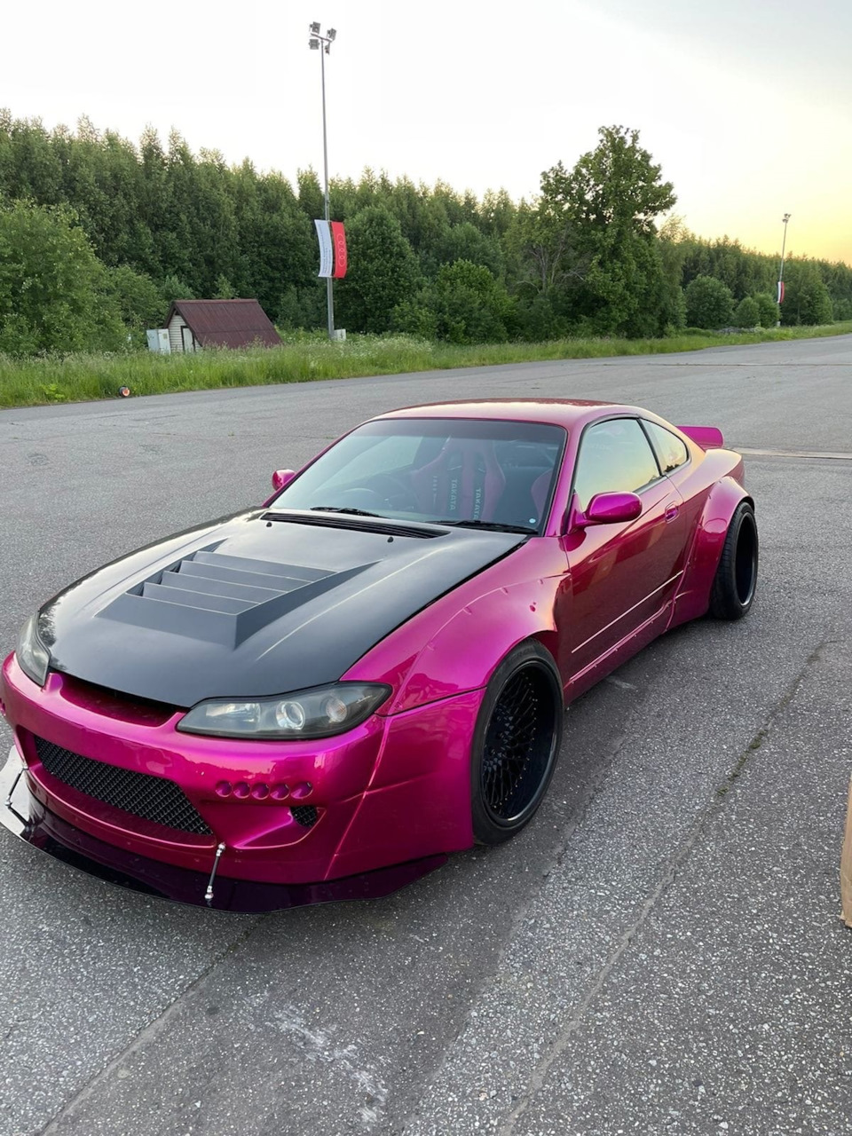 Слива закончена, можно кататься по выставкам — Nissan Silvia (S15), 5 л,  2000 года | тюнинг | DRIVE2