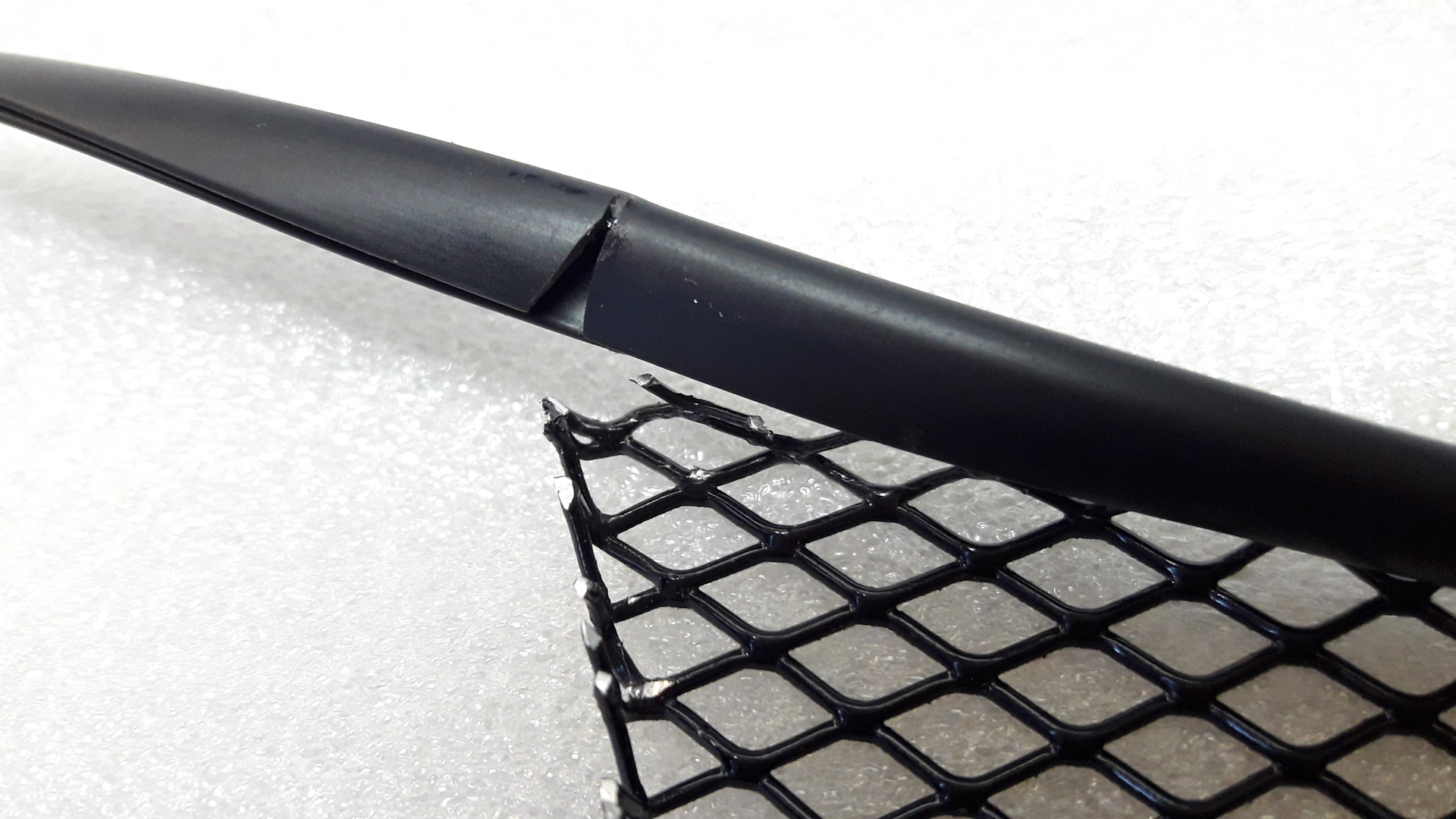 Аэродинамическая решетка. Деферинционная решётка. Атомная кристаллическая решетка. Дешёвый правило написания. Сетка на радиаторную решетку гранта.