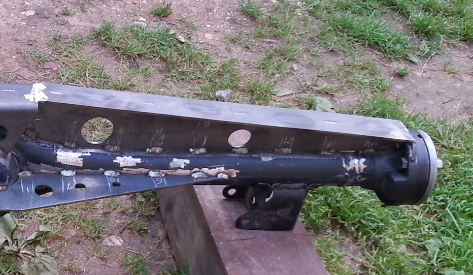 Обварка заднего моста. — Lada 4x4 3D, 1,6 л, 1996 года | тюнинг | DRIVE2