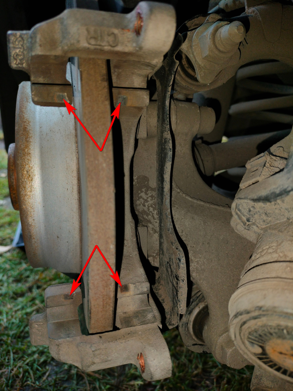 Замена задних колодок Тигуан 2019 — Volkswagen Tiguan (2G), 1,4 л, 2019 ...