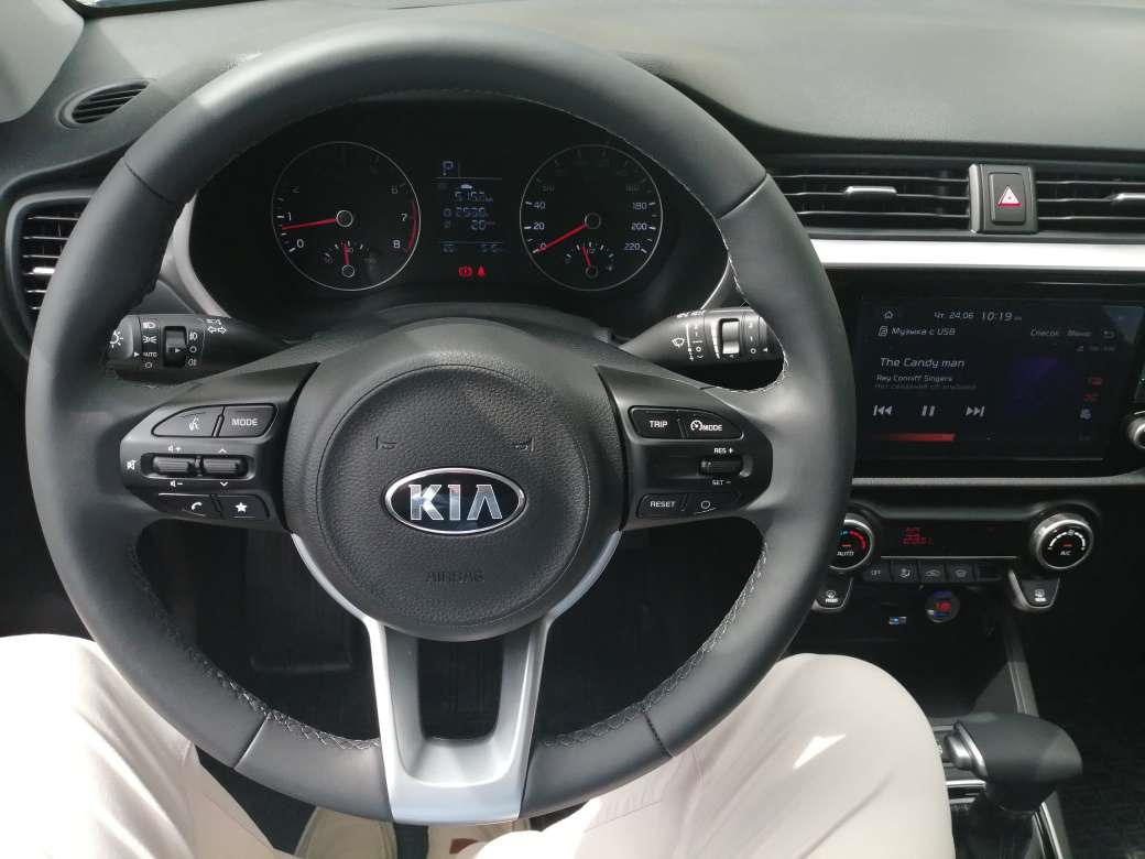 кнопка TRIP на руле работает со сбоями — KIA Rio X, 1,6 л, 2021 года |  поломка | DRIVE2