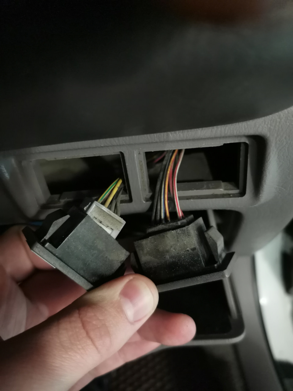 Help! — Toyota Mark II (100), 3 л, 2000 года | аксессуары | DRIVE2
