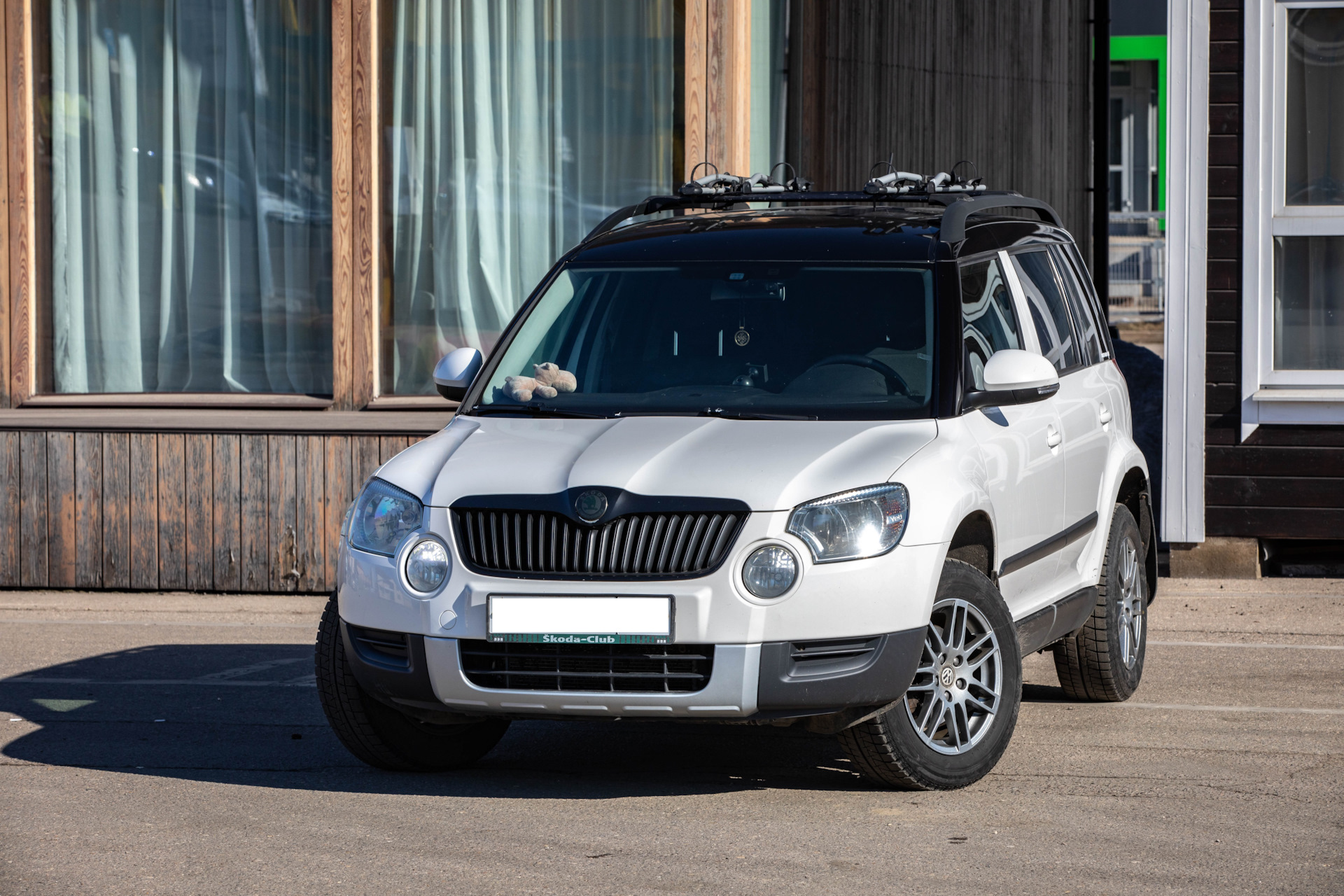 Skoda Yeti матовая пленка