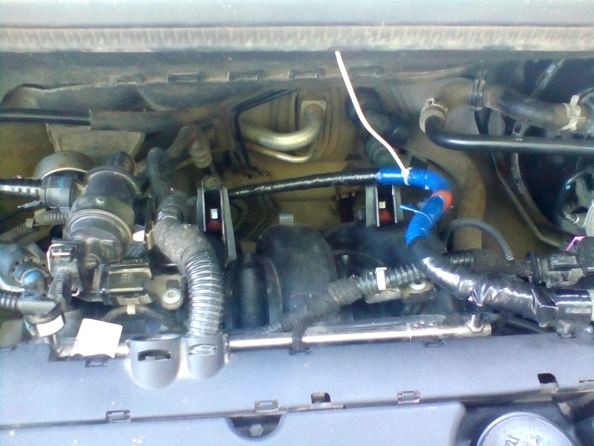 Злополучные трубки обогрева заслонки! — Opel Astra J, 1,4 л, 2013 года ...