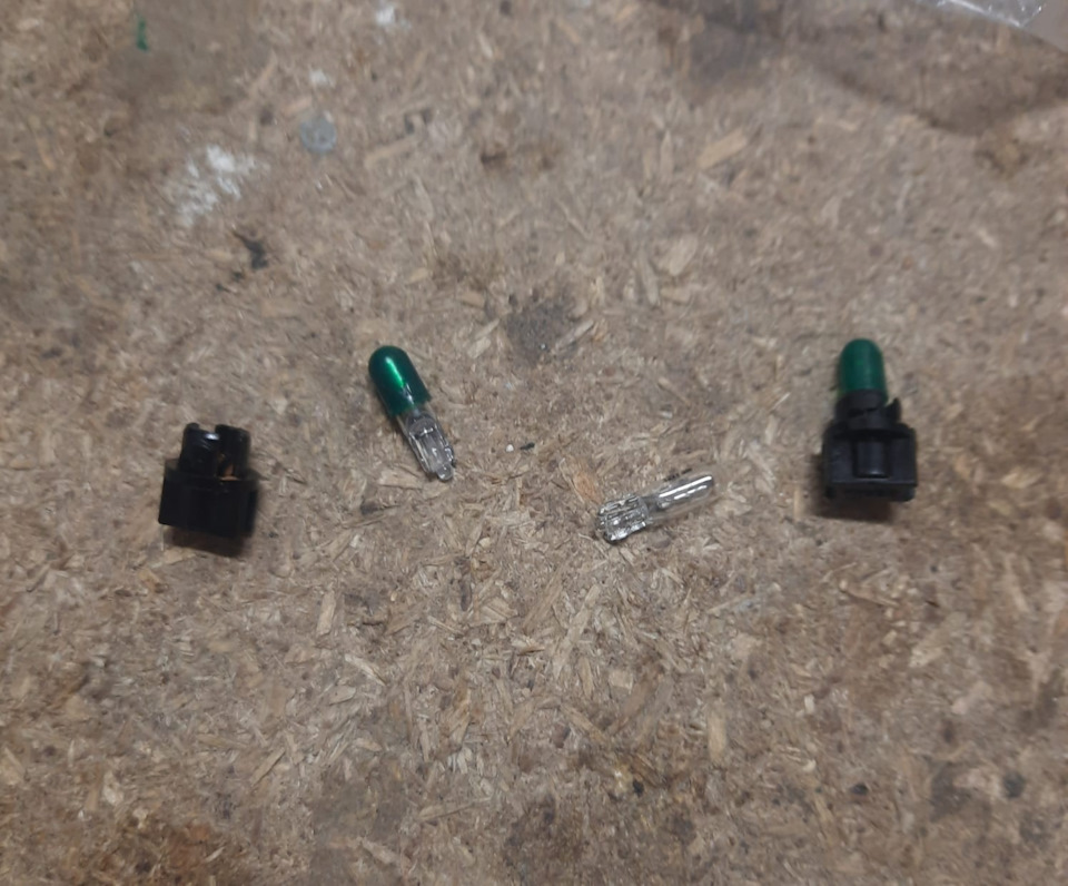 Заменила лампочки в климате — Daewoo Nexia, 1,5 л, 2001 года | своими ...