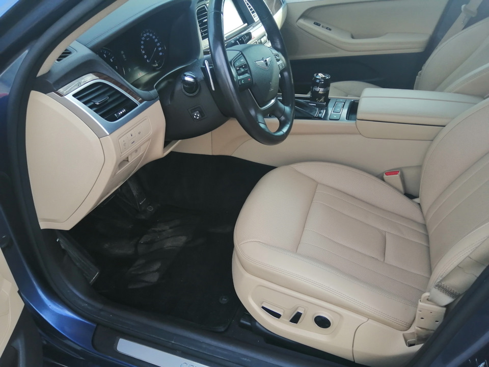 Фото в бортжурнале Hyundai Genesis (2G)